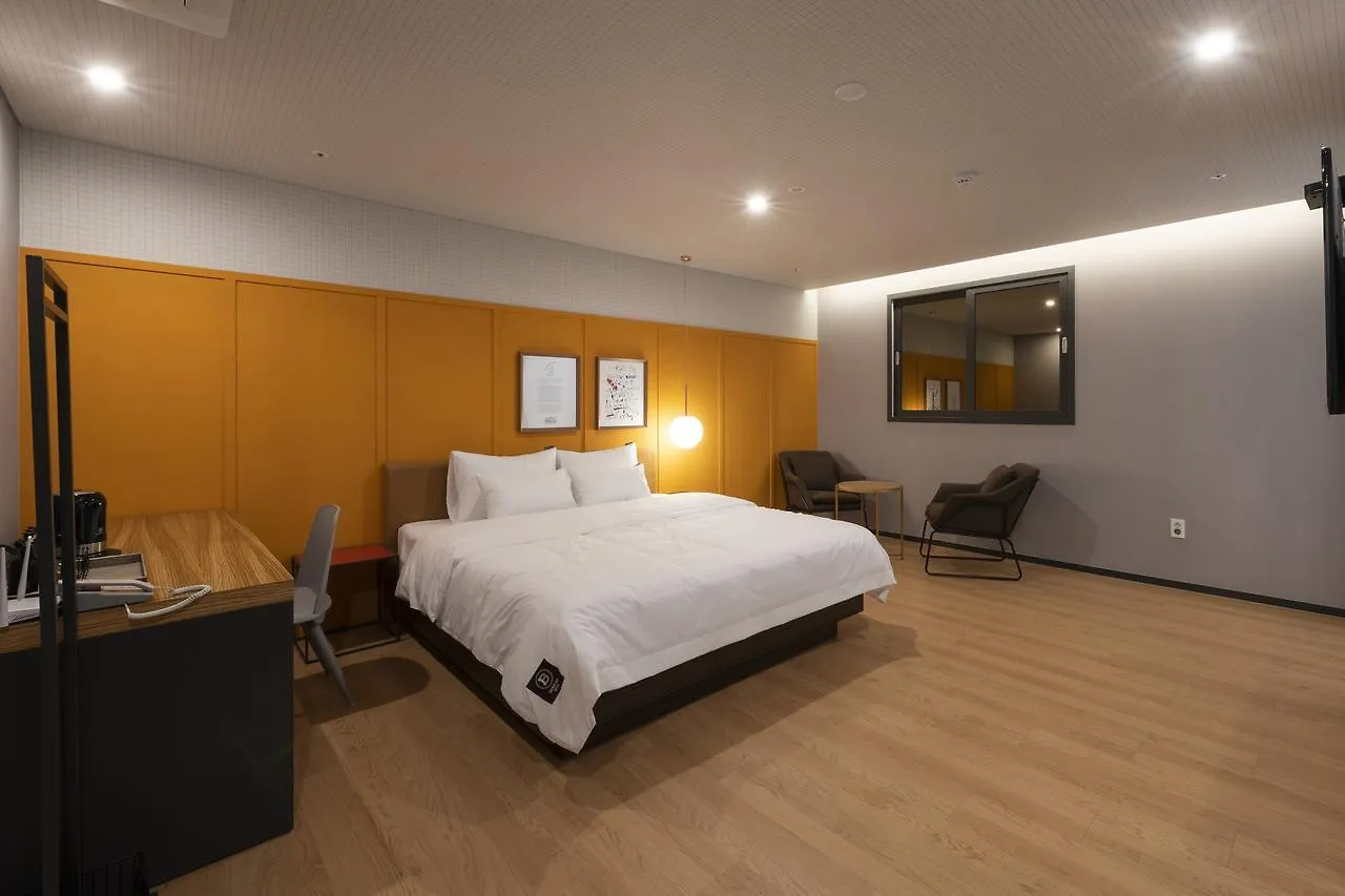 Seomyeon Brown-Dot Hotel Gold Pusan Korea Południowa