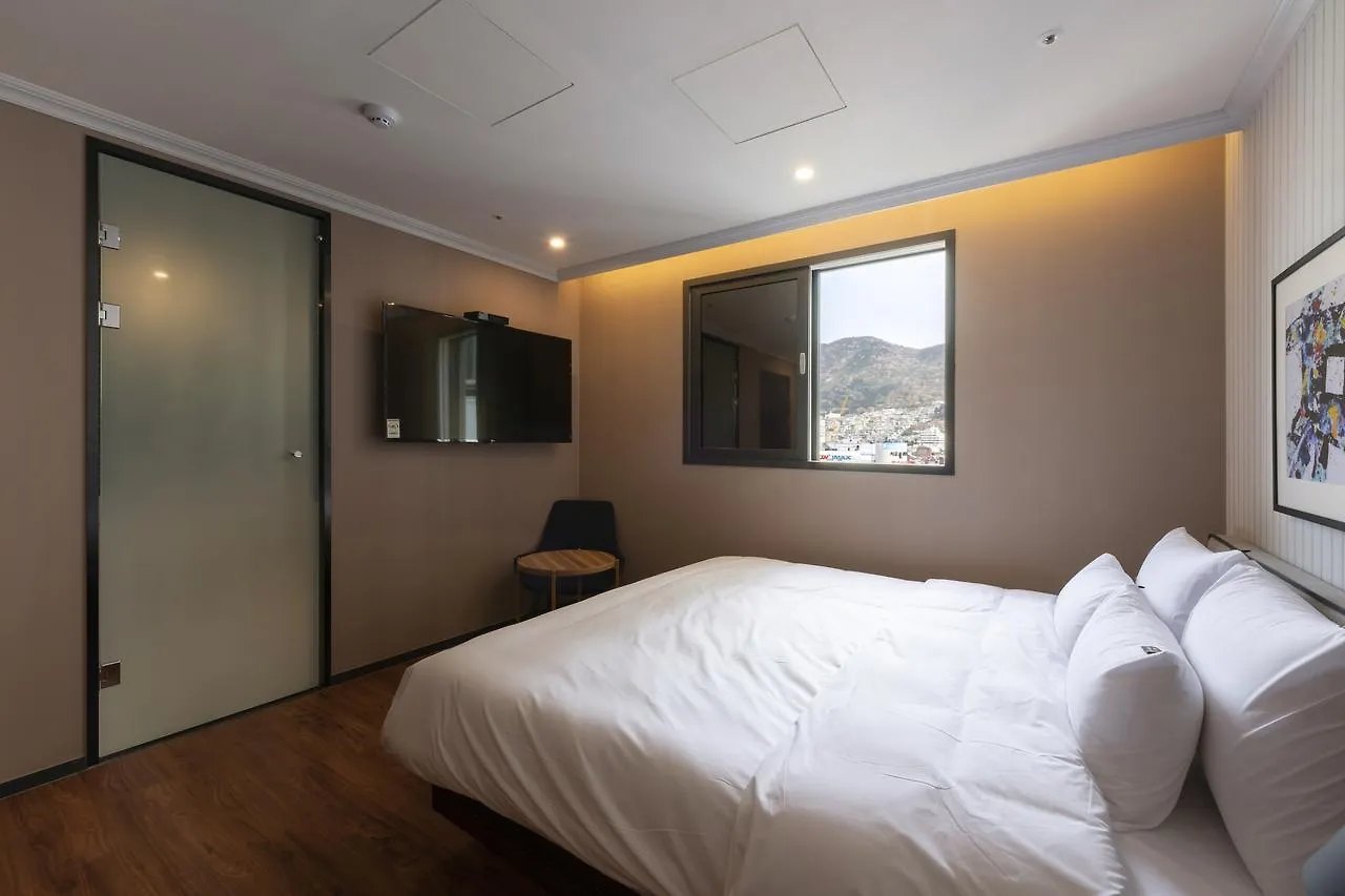 Seomyeon Brown-Dot Hotel Gold Busan